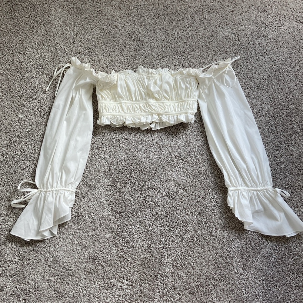House of CB • Tula White Ruched Off Shoulder Top